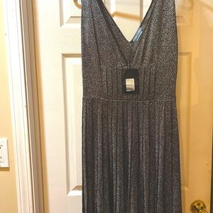 *NEW* with tags, Beautiful Silver metallic Prada dress in size EU42 (US 10-12)